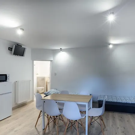 Mitry 4 Ubytování v soukromí *